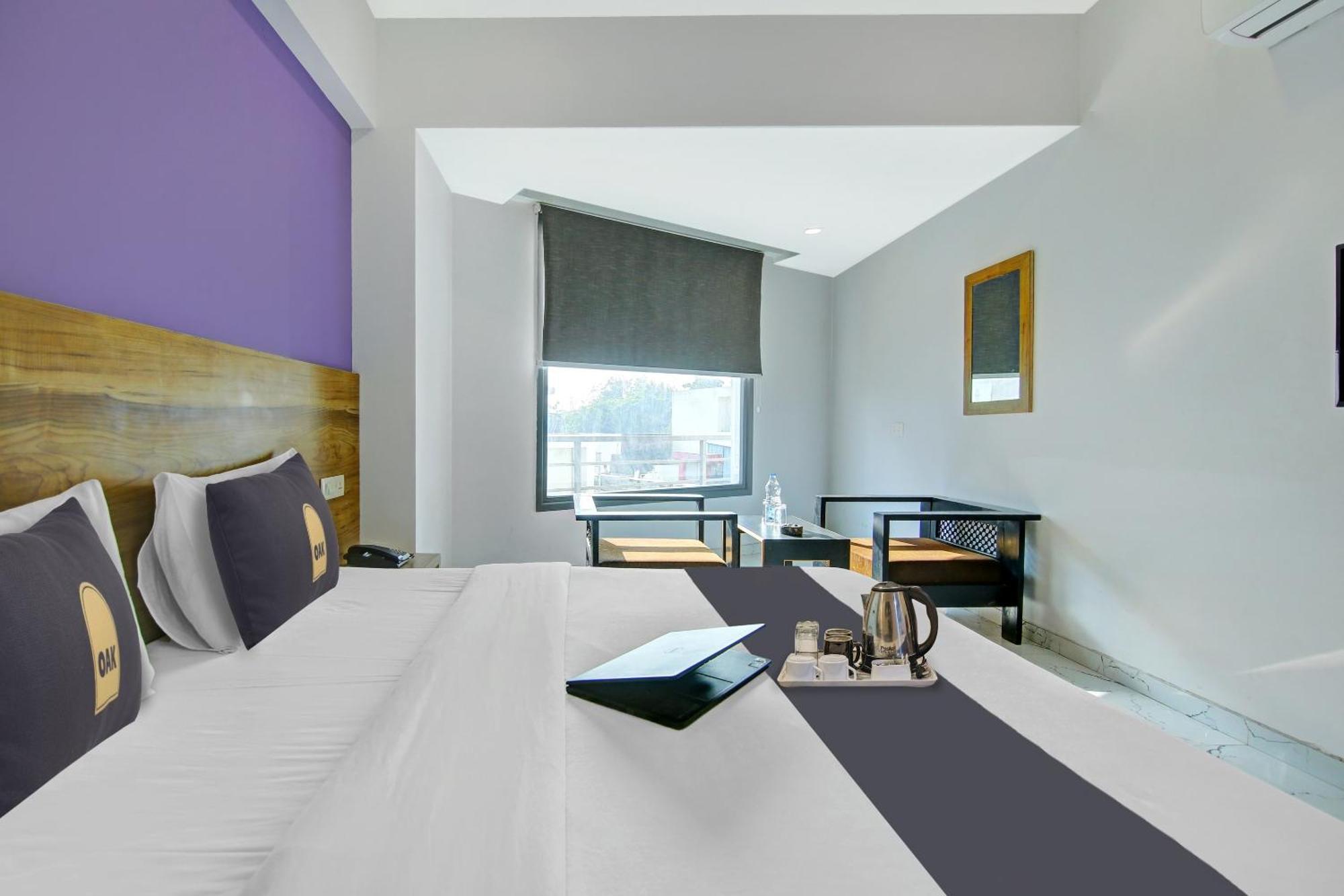 Super Townhouse Geetanjali Inn Gurgaon Exterior photo
